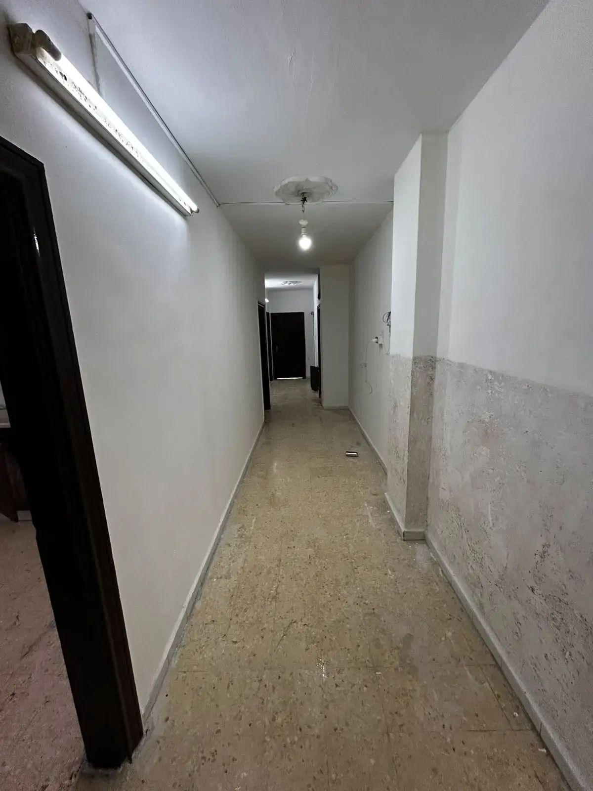 شقة للبيع في Al Zarqa Al Jadeedeh – صورة 9