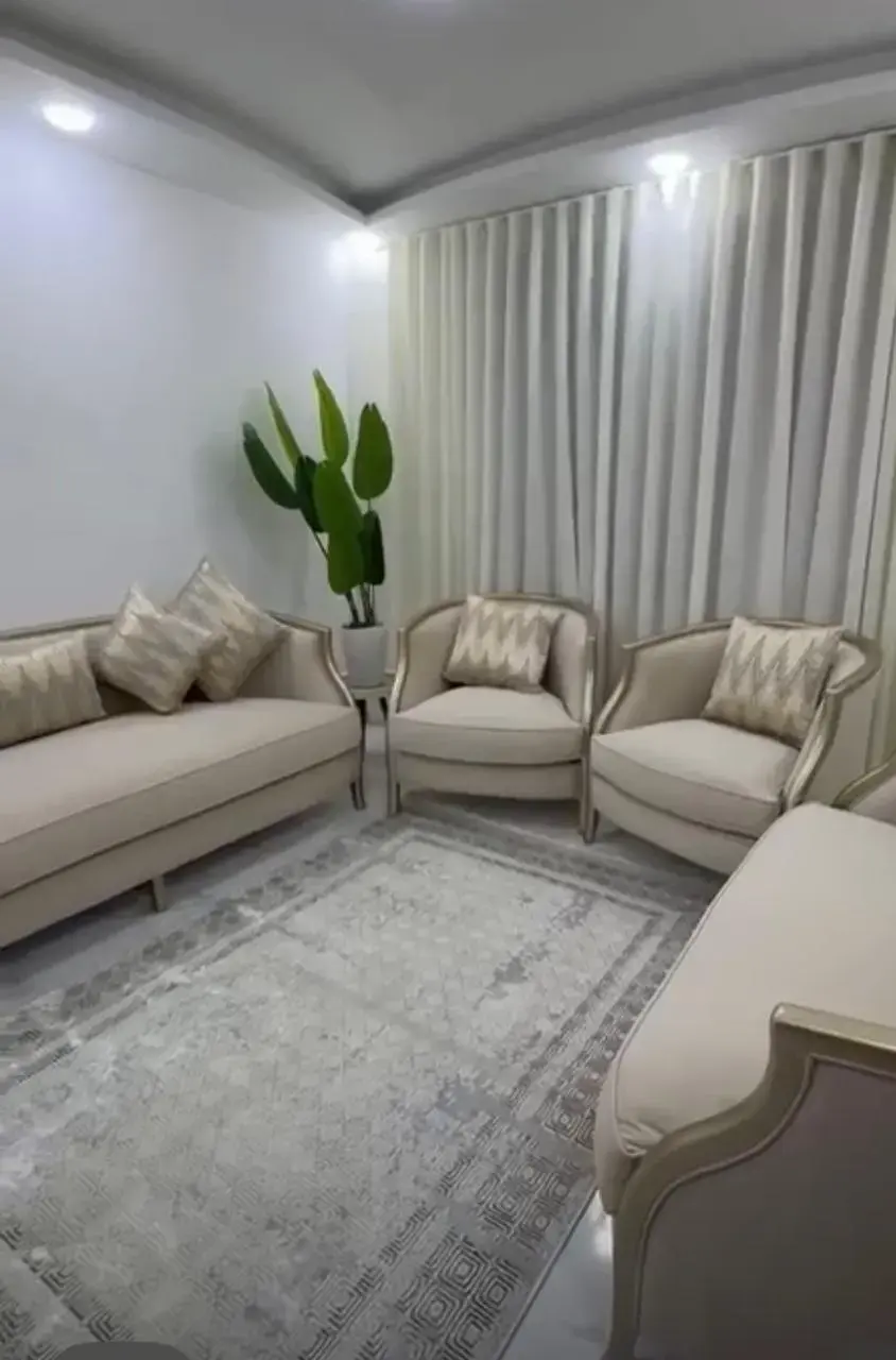 Al Karama (Al Wink) Street, New Zarqa: new super-duplex with private roof floor