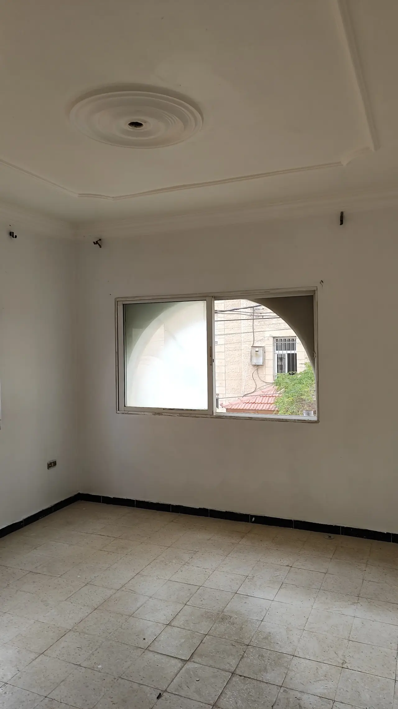 شقة للبيع في Al Zarqa Al Jadeedeh – صورة 2