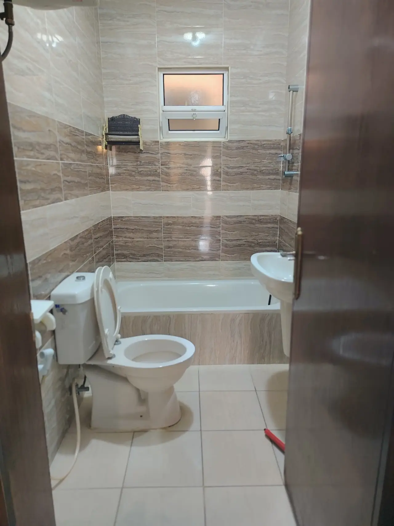 Apartment for sale in Jabal Tareq – photo 8