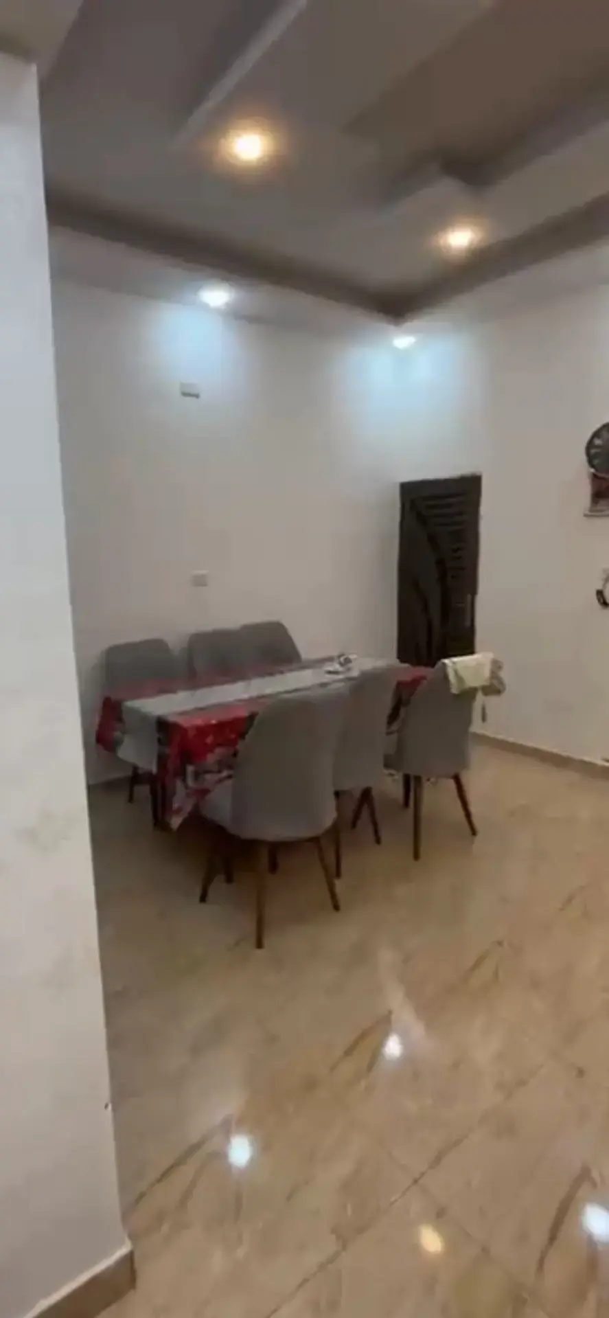 Apartment for rent in Jabal Tareq – photo 3