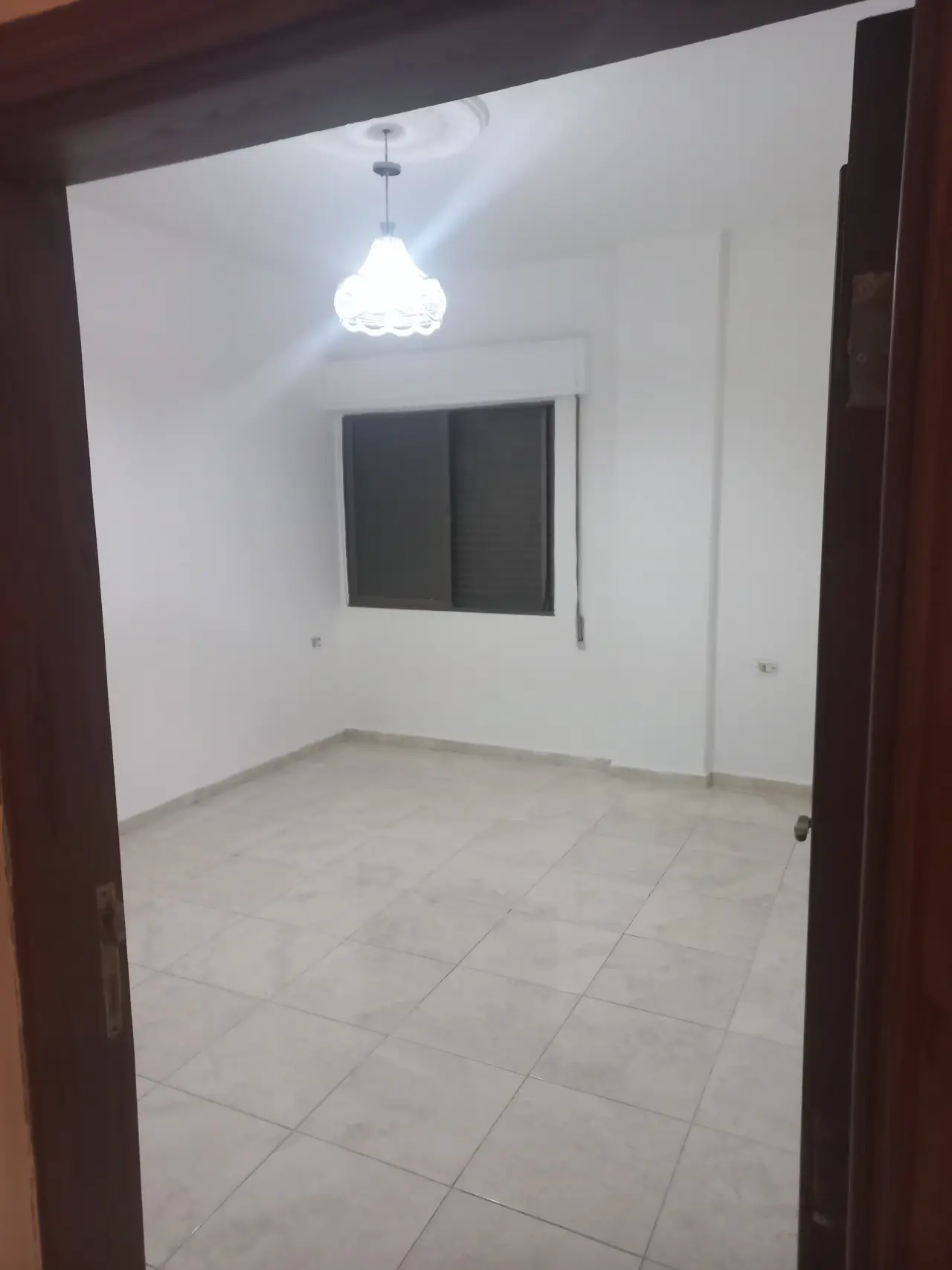 Apartment for rent in Jabal Tareq – photo 2