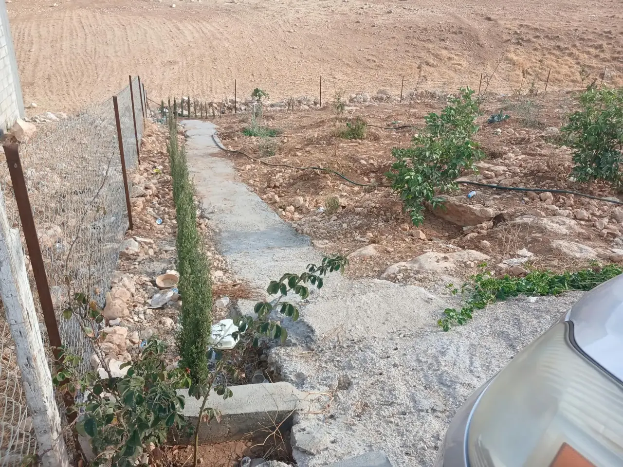 أرض للبيع في Birayn – صورة 5