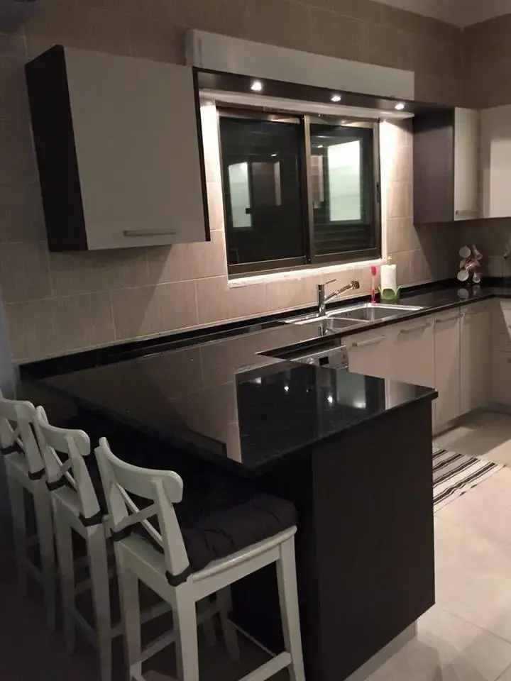Apartment for sale in Al Sakaneyeh 9 – photo 7