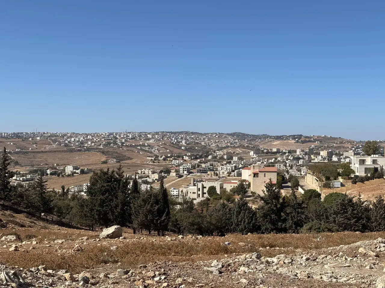 Al Saro Residential A project, last two plots, views over Amman and Salt