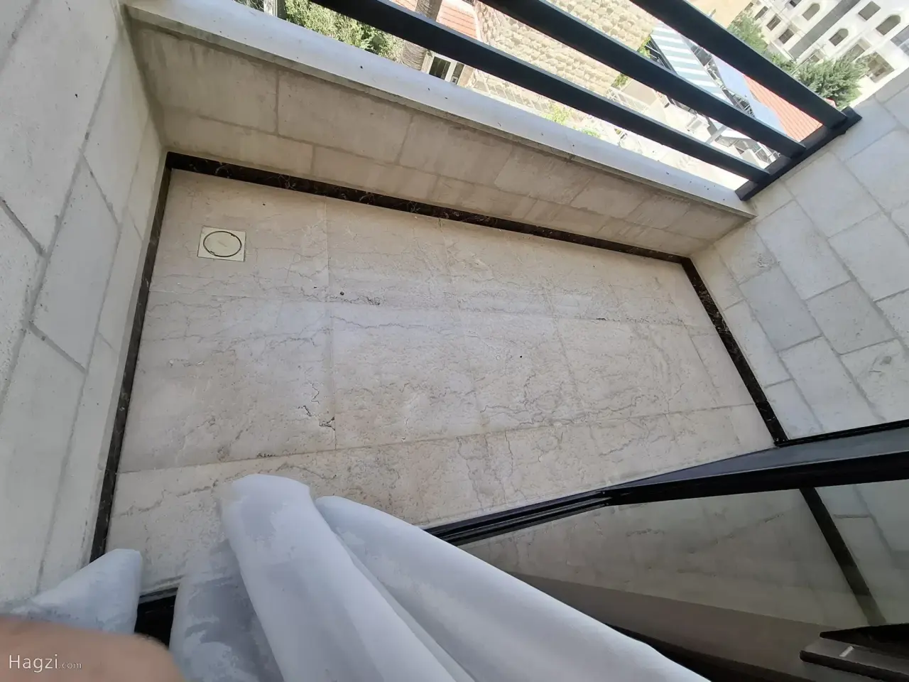 الصورة 9 من 12