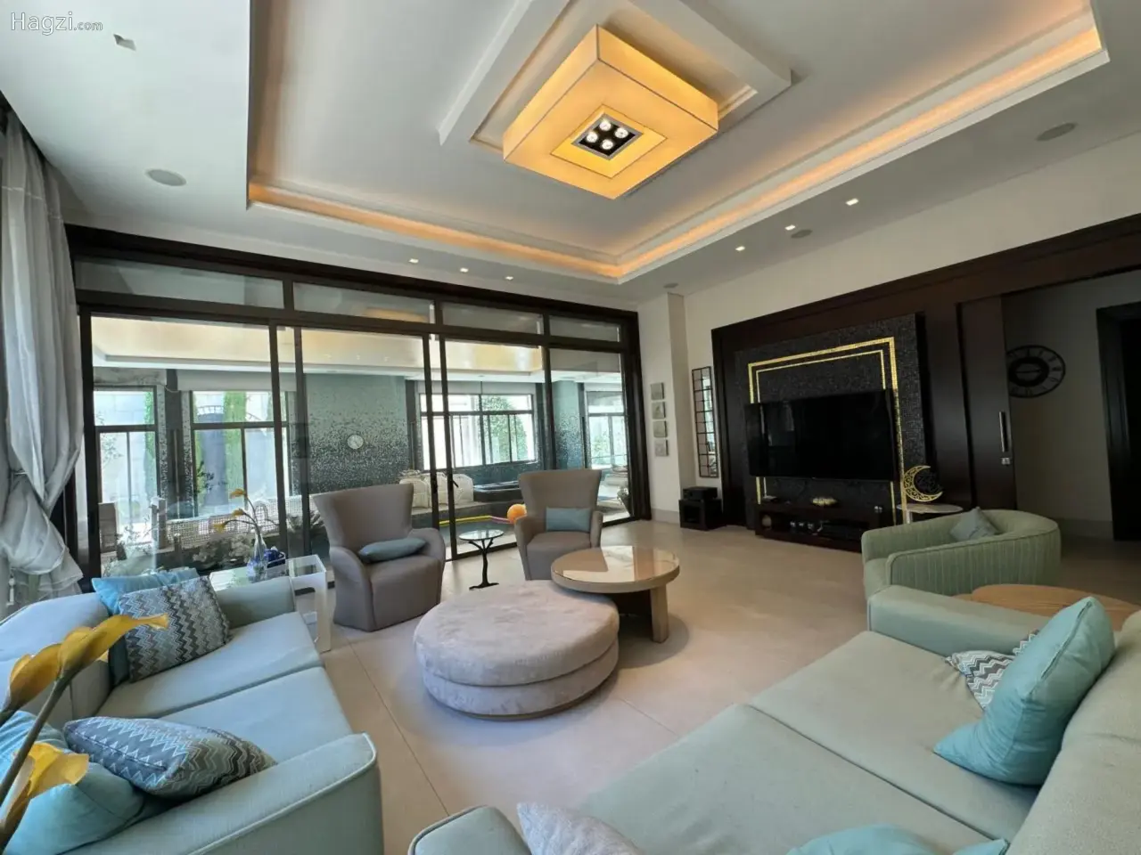 الصورة 7 من 12