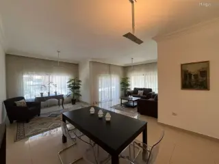 الصورة 6 من 12