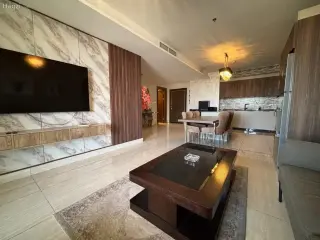 الصورة 1 من 12