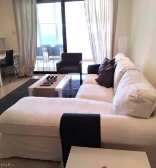 الصورة 2 من 10