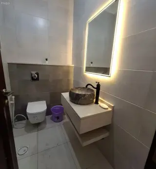 الصورة 1 من 12