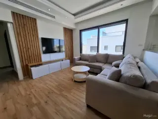 الصورة 4 من 12