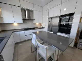 الصورة 2 من 12