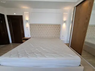 الصورة 10 من 12