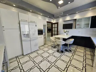 الصورة 6 من 12