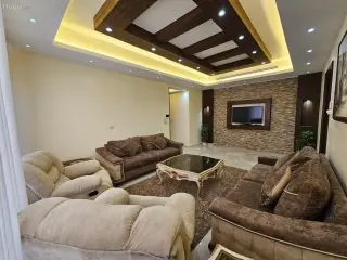 الصورة 11 من 12