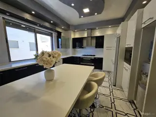 الصورة 9 من 12