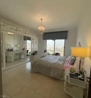 الصورة 9 من 12