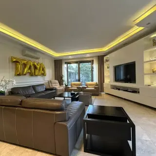 الصورة 3 من 8