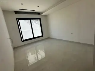 الصورة 9 من 12