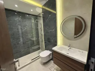 الصورة 6 من 12