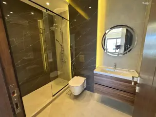 الصورة 9 من 12