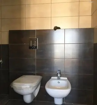 الصورة 1 من 12