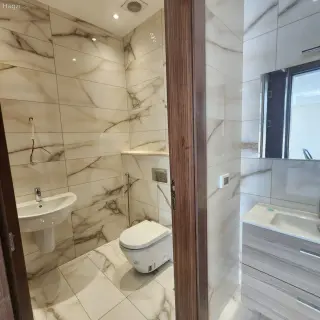 Photograph 2 of 12