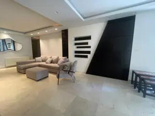 الصورة 9 من 12