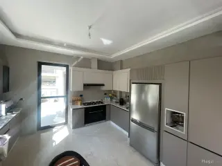 Photograph 5 of 10