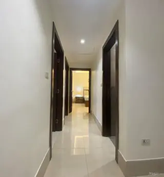 الصورة 7 من 12