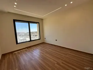 الصورة 8 من 12