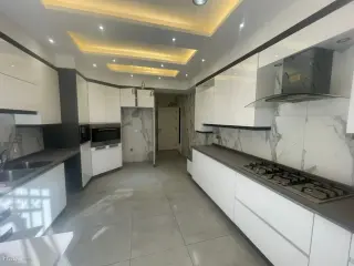 الصورة 4 من 12
