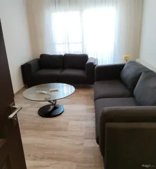 Photograph 2 of 12