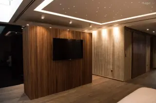 الصورة 1 من 12