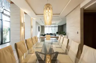 الصورة 11 من 12