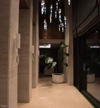 الصورة 2 من 12