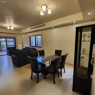 الصورة 2 من 12