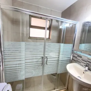 الصورة 10 من 12