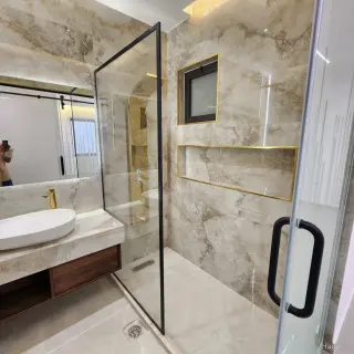 الصورة 1 من 12