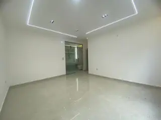 الصورة 9 من 12