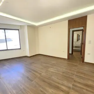 الصورة 4 من 12