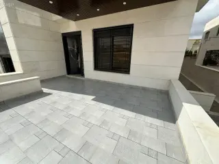 الصورة 1 من 10