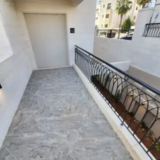 الصورة 1 من 7