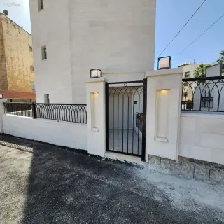 الصورة 2 من 7