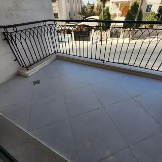 الصورة 4 من 12