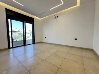الصورة 2 من 7
