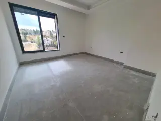 الصورة 1 من 11