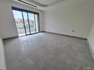 الصورة 1 من 8