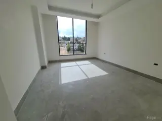 الصورة 4 من 8